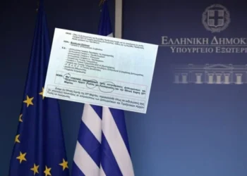 Είμαστε ακόμη «σε πόλεμο» με την Ρωσία; Νέο έγγραφο του ΥΠΕΞ για «μη πρόσκληση» διπλωματών της στην 25η Μαρτίου
