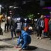 Λάρισα: «Θα κάνουμε ανάσταση στα Τέμπη» – Σιωπηλό κάλεσμα από συγγενείς θυμάτων για Δικαιοσύνη
