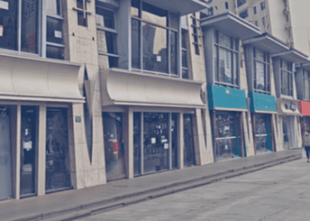 Οι μεγαλουπόλεις της Λαϊκής Δημοκρατίας της Κίνας ξαφνικά άδειασαν, σαν να έγιναν πόλεις-φαντάσματα. Τι συμβαίνει εκεί;