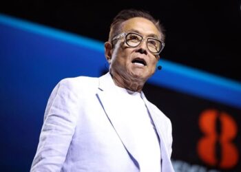 Kiyosaki: Έρχεται η μεγαλύτερη κρίση στην Ιστορία – Εκατομμύρια θα φτωχύνουν, η ύφεση θα χτυπήσει σκληρά και τους πλούσιους