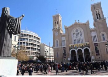 Δρ. Κ. Βαρδάκας : “μπαίνουν μέσα στους Ορθόδοξους Ναούς και δεν ξεκολλούν από εκεί”