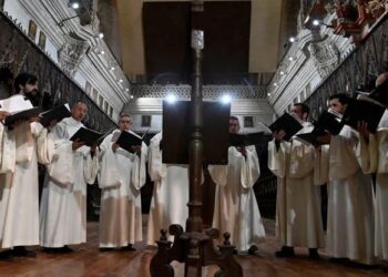 Ο Ν.ΔΑΠΕΡΓΟΛΑΣ ΓΙΑ ΤΗΝ ΨΕΥΤΟΛΑΤΡΕΥΤΙΚΗ ΕΒΔΟΜΑΔΑ ΚΑΙ ΤΟΝ ΓΕΝΙΚΟΤΕΡΟ ΜΑΓΑΡΙΣΜΟ ΤΩΝ ΝΑΩΝ ΜΑΣ