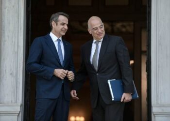ΑΠΟΣΤΟΛΟΥ : ΥΠΟ ΔΙΑΛΥΣΗ Η ΝΔ ΤΟΥ ΥΠΟ ΔΙΟΡΙΑ ΠΡΩΘΥΠΟΥΡΓΟΥ