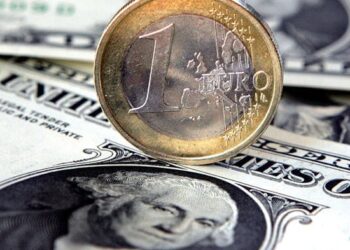 Πέντε λόγοι γιατί ένα ισχυρό ευρώ είναι οικονομική καταστροφή για την ΕΕ