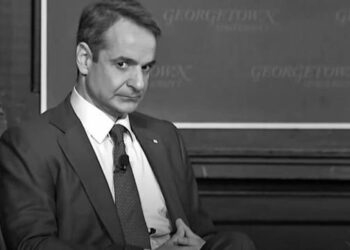 ΚΑΘΗΓΗΤΗΣ ΤΣΟΚΑΣ : Κύριε Πρωθυπουργέ!. Σας λέγω απερίφραστα ότι : Το εξαίρετο ιδεολογικό τρίπτυχο : ΠΑΤΡΙΔΑ-ΟΙΚΟΓΕΝΕΙΑ-ΘΡΗΣΚΕΙΑ, το έχετε κάνει, κυριολεκτικά κουρελόχαρτο!.