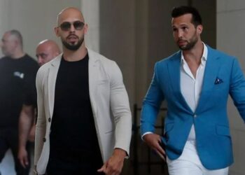 Τρίσταν Τέιτ: «Αν είσαι “Τούρκος” με ανοιχτόχρωμο δέρμα, είσαι στην πραγματικότητα Έλληνας» !