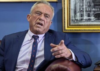 Robert F. Kennedy Jr… Κάποιοι πίστεψαν ότι μπορούν να γίνουν Θεοί! Το ζούμε εντόνως και στην Ελλάδα από τους γόνους των Οικογενειών….