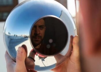 Νέα Ψηφιακή Βιομετρική Ταυτότητα Σάρωσης της Ίριδας Ματιών Λανσάρεται σε 6 πόλεις των ΗΠΑ