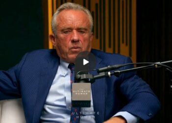 Ο υπουργός υγείας των ΗΠΑ Ρόμπερτ Κένεντι κηρύσσει πόλεμο στο καρτέλ των ιατρικών περιοδικών
