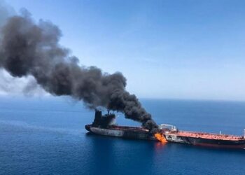 Δρ.Κ. Βαρδακας : ανάλυση μόνο για αντινεοποχίτες – γιατί το κλείσιμο των Στενών του Ορμούζ συμφέρει την Ρωσία;