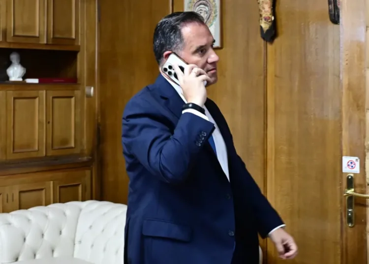 Οπισθοχώρηση του υπουργού Υγείας μετά τις αποκαλύψεις «Εφ.Συν.» και Reporters United. | (ΜΙΧΑΛΗΣ ΚΑΡΑΓΙΑΝΝΗΣ/EUROKINISSI)