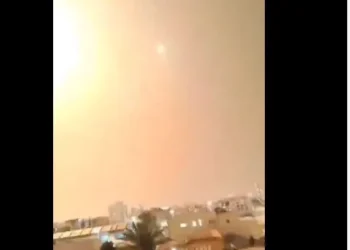 4.15 π.μ ΑΡΧΙΣΕ Η ΠΥΡΙΝΗ ΚΟΛΑΣΗ.. 100 πύραυλοι. Καίγονται Haifa ,Tel Aviv, Bnei Brak, Petah. ΠΟΛΛΑ ΘΥΜΑΤΑ Λαμπάδιασε το Τελ Αβίβ..