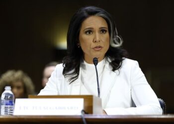 Σεισμός στις ΗΠΑ με βόμβα Gabbard (DNI): Το Ιράν δεν κατασκευάζει πυρηνικά όπλα – Λευκός Οίκος: Αγνοήστε την, θα χτυπήσουμε με Ισραήλ