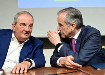 ΑΠΟΣΤΟΛΟΥ : ΜΕ ΣΑΜΑΡΑ – ΚΑΡΑΜΑΝΛΗ Η ΕΛΛΑΣ ΣΕ ΝΕΑ ΙΣΤΟΡΙΚΗ ΕΠΟΧΗ