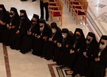 Ν.ΔΑΠΕΡΓΟΛΑΣ, “ΟΤΑΝ ΙΣΩΣ ΞΕΠΕΡΝΑΣ ΑΚΟΜΗ ΚΑΙ ΤΟΝ ΔΙΑΒΟΛΟ”…