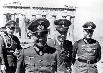 ΚΥΡΙΟΣ ΜΑΞΙΜΟΣ : Επιτέλους, επιστρέφουμε στην παλιά, καλή Ελλάδα