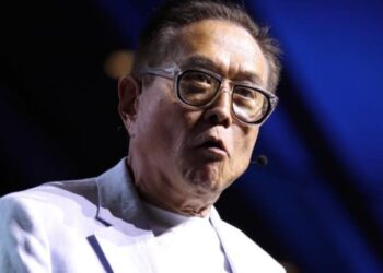 Kiyosaki: Ζούμε σε έναν ψεύτικο κόσμο – Η αντίστροφη μέτρηση έχει αρχίσει, η κρίση που σκάει θα σαρώσει τα πάντα στο πέρασμά της