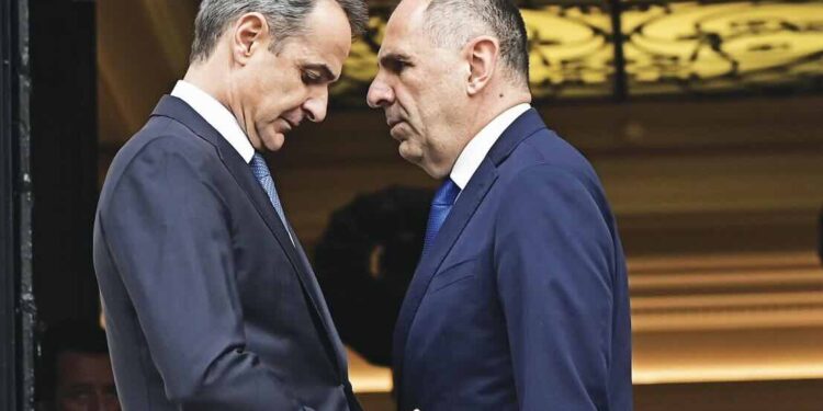 Πύρινος Λόγιος : Ο Μητσοτάκης παίζει με τη φωτιά της Κρήτης για να σωθεί από την κόλαση του ΟΠΕΚΕΠΕ