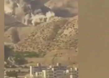 Πλάνα από την απόπειρα δολοφονίας του Ισραήλ κατά του Ιρανού Προέδρου Πεζεσκιάν που τραυματίστηκε. Ιράν: το Ισραήλ θα πληρώσει το τίμημα για την απόπειρα. BINTEO