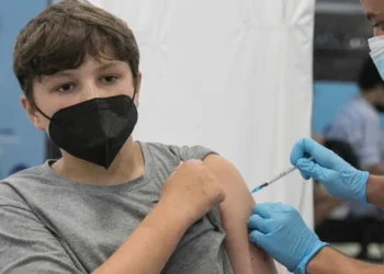 700 Μελέτες: Βιβλιοθήκη-ορόσημο των Αποδεικτικών Στοιχείων Αποκαλύπτει ότι τα «εμβόλια» Covid Βλάπτουν Σοβαρά την Υγεία