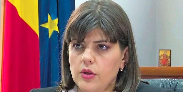 Έχουν χάσει τον ύπνο τους στην «συμμορία» Μητσοτάκη με την ευρωπαία εισαγγελέα. Δείτε τι είναι πίσω της στην φωτογραφία…