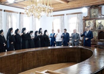 Ο Μητσοτάκης «αγόρασε την άφεση αμαρτιών» από τον Άθωνα με επιδοτήσεις 115 εκατομμυρίων δολαρίων από την ΕΕ !
