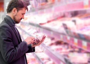 Ελβετία: Η διατροφική χούντα προχωρά – Δόγμα του «σοκ» με αποτρεπτικές εικόνες στις συσκευασίες κρέατος όπως στα τσιγάρα!