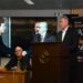 ΑΠΟΣΤΟΛΟΥ : ΣΑΣ ΤΟ ΦΩΝΑΖΑ: ΚΑΝΤΕ ΠΡΟΕΔΡΟ ΤΟΥ ΠΑΣΟΚ ΤΟΝ ΓΙΑΝΝΗ ΣΓΟΥΡΟ
