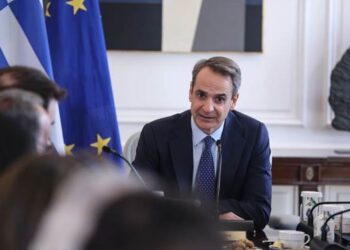ΑΠΟΣΤΟΛΟΥ : ΠΑΝΙΚΟΒΛΗΤΟΣ ΠΑΕΙ ΣΕ ΕΚΛΟΓΕΣ Ο ΜΗΤΣΟΤΑΚΗΣ