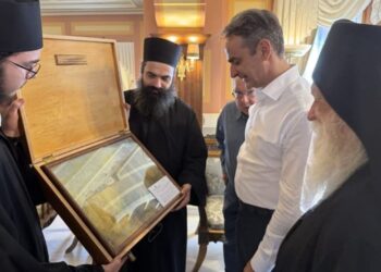 ΠΕΤΑΛΩΝΟΥΝ ΤΟΝ ΨΥΛΛΟ…και καταπίνουν την κάμηλο. π.Διονύσιος Ταμπάκης