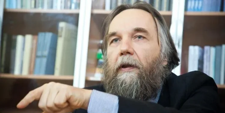Alexander Dugin: “Tο τζαμί Al Aqsa θα καταστραφεί από την ομάδα του Μεγάλου Ισραήλ.Γι αυτό γίνεται όλο αυτό το χάος.” ΤΟΝ ΦΕΡΝΟΥΝ