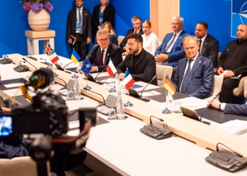 Απειλή Β.Πούτιν προς την ομάδα των φιλοπόλεμων Ευρωπαίων ηγετών: «Αν ξεσπάσει πόλεμος, η Ευρώπη θα καεί πρώτη»