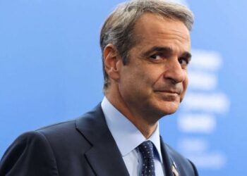 Άλλη μία αμερικανιά του Greenberg – Επικοινωνία με το… bot Μητσοτάκη θα έχουν οι πολίτες μέσω Whats App