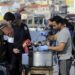 Οἱ Ἐθνικοὶ Φύλακες σιτίζουν Ἕλληνες – Τὸ Κράτος τοὺς λαθρομετανάστες