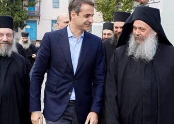 Παρασκευή Σιδέρη: Αποδοχή βρώμικης δωρεάς από την Εκκλησία ισοδυναμεί με “θυσία του ίδιου του παιδιού μπρος στον πατέρα”…