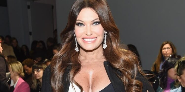Έρχεται η Kimberly Guilfoyle ως Πρέσβης των ΗΠΑ στην Ελλάδα αρχές Οκτωβρίου και φέρνει…. και Κατσιματίδη