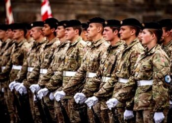 Ανάφλεξη – Η Δανία καλεί ξαφνικά σε επιστράτευση – Εσθονία: Έτοιμοι 45 χιλ. μαχητές – Οι Σουηδοί απειλούν τη Ρωσία με πυρηνικά