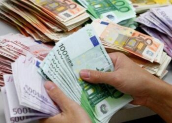 Αποκαλυπτική Μαρία Δεναξά για την “κοινωνία χωρίς μετρητά”: Πρώτη γεύση από το χάος της ψηφιακής εποχής στην περίπτωση που εξαφανιστούν τα μετρητά!