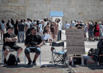 «Θα μπορούσε να είναι το δικό μου παιδί»-Πατέρας ξεκινά απεργία πείνας δίπλα στον Π. Ρούτσι