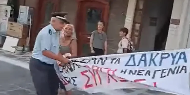 Καραβοκύρηδες και «μούτσοι», στη χώρα των θαυμάτων… Αγγελική Ρόδη – Μπουριέλ