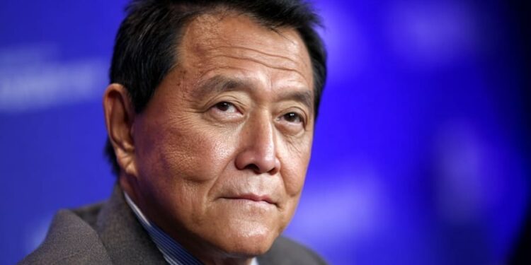 Μαύρη προφητεία Kiyosaki: Οι γκιλοτίνες βγήκαν, κεφάλια θα πέσουν…