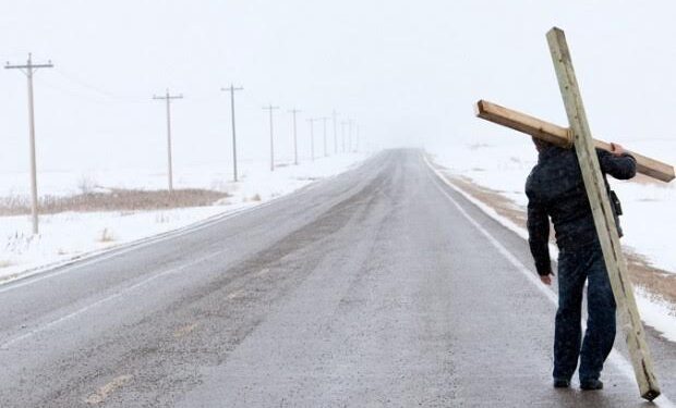 «Γράμμα από τις κατακόμβες». Και μια απάντηση σε διωκόμενους συναγωνιστές.