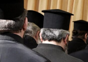 Υάκινθος: Από το πολύ κατ’ οικονομία, επτωχεύσαμε.