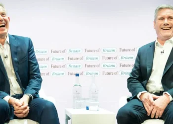 ΒΡΕΤΑΝΙΑ: H Υποχρεωτική Ψηφιακή Ταυτότητα Ξεσκεπάζεται ως μια Απάτη  των Παγκοσμιοποιητών