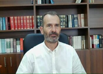ΔΙΚΗΓΟΡΟΣ ΤΑΤΣΗΣ: ΚΟΚΚΙΝΑ ΔΑΝΕΙΑ: ΧΑΜΕΝΕΣ ΔΑΝΕΙΑΚΕΣ ΣΥΜΒΑΣΕΙΣ – ΣΗΜΕΙΩΜΑ