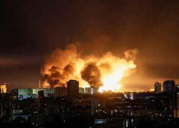 Τρομερό – Με εντυπωσιακό συμβολισμό το ρωσικό σφυροκόπημα στην Ουκρανία – Σοκ με χτύπημα από μυστηριώδες όπλο στο Dnipro