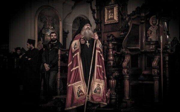 Γέροντας Εφραίμ… Έχουμε 3 είδη μαγείας: η λευκή, η μαύρη και η κόκκινη.