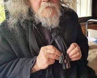 Γέροντας Γαβριήλ ο Καρεώτης, Άγιον Όρος:  Όσα μοναστήρια δέχτηκαν τους σχισματικούς (του Κιέβου ψευδό-επίσκοπο, ψευδό-Επιφάνιου), δε θα σωθούν!