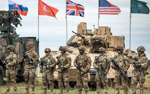 ΗΛΙΑΣ Δ. ΚΑΛΛΙΩΡΑΣ : Η ΕΛΛΑΔΑ ΚΑΙ Ο ΚΟΣΜΟΣ ΣΗΜΕΡΑ, ΣΕ ΤΙΤΛΟΥΣ (3/10/2025)
