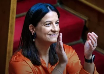 Ως τριτοκοσμική χώρα παρουσιάζεται η Ελλάδα στα ξένα ΜΜΕ, μετά την ψήφιση του νόμου για το δεκατρίωρο.